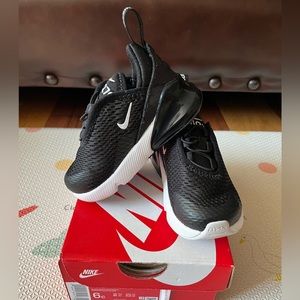 Nike Air Max 270 - Size 6c